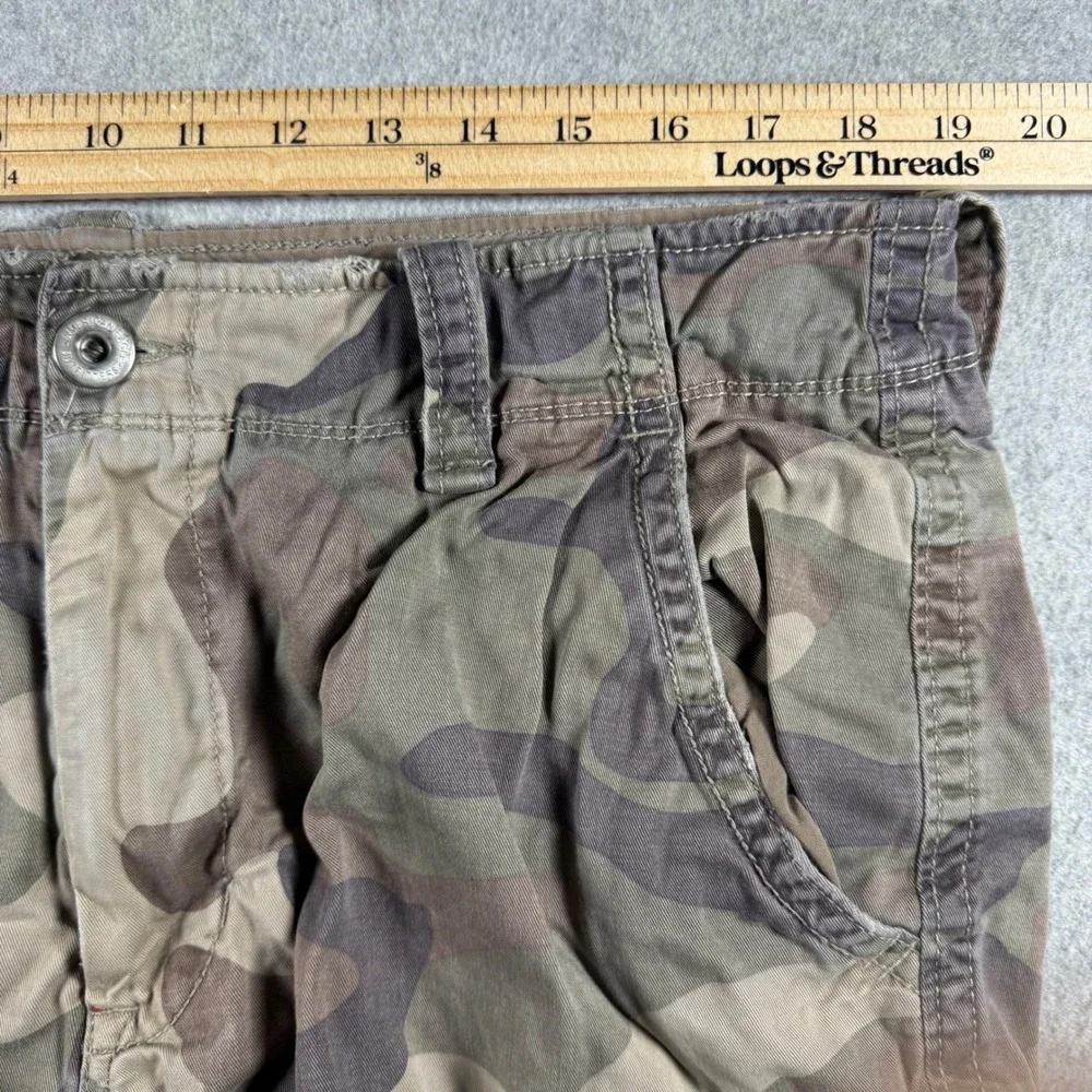 American Eagle Cargo Shorts Mens 36 Green Camo Classic Cotton Rugged Gorpcore